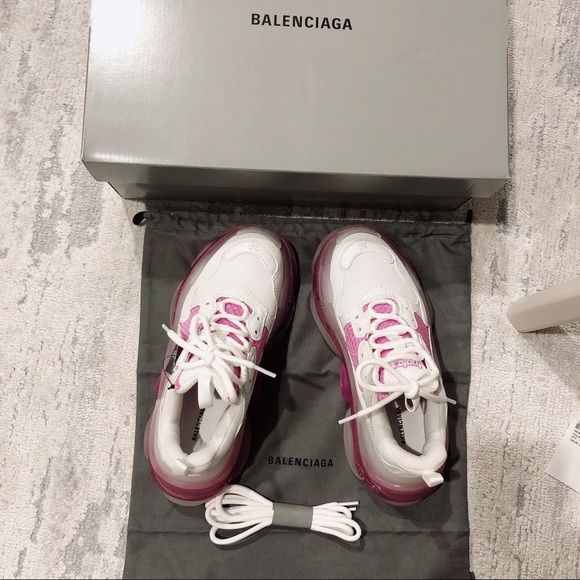 NIB BALENCIAGA Triple S Clear Sole Sneakers 36 - Picture 4 of 14